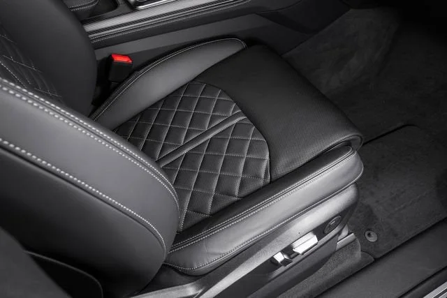 Used 2024 Daytona Gray Pearl Effect Audi 4.0T Prestige image 54
