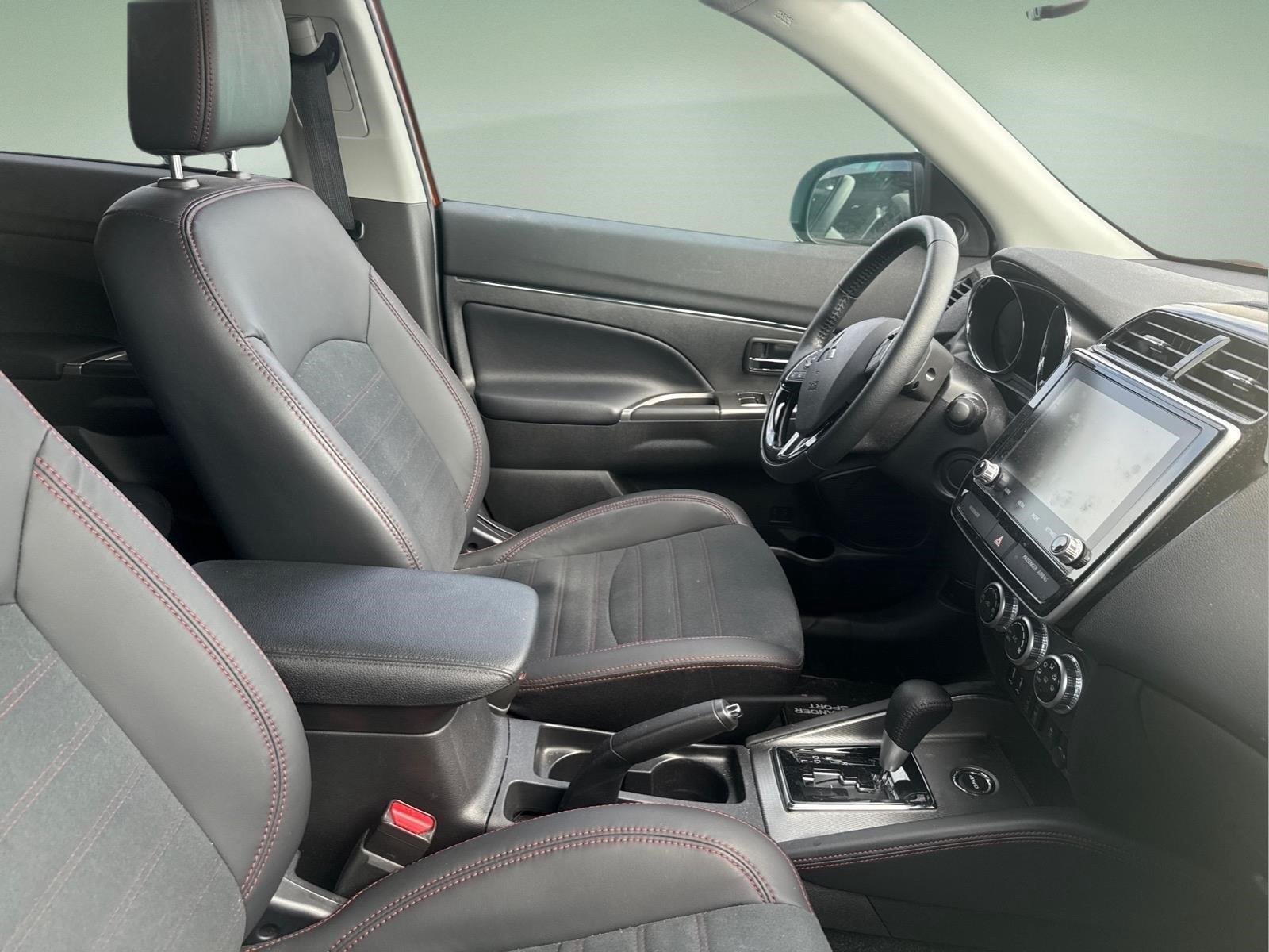 Used 2023 Sunshine Orange Metallic Mitsubishi ES image 20