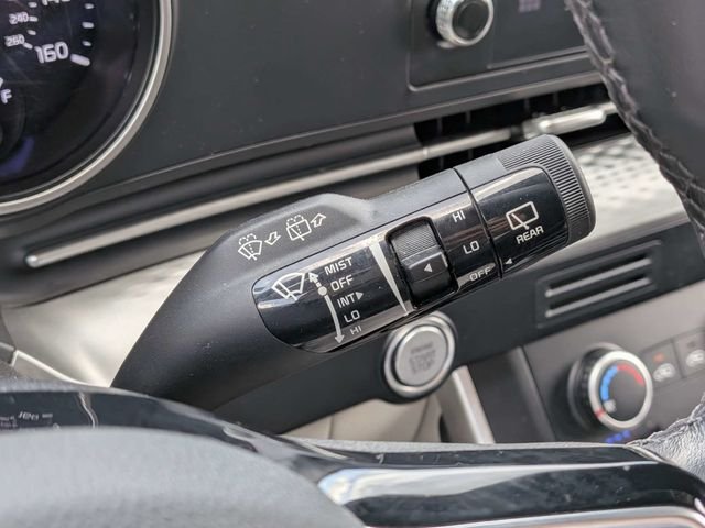 2024 Kia Carnival LX Seat Pkg - Photo 27