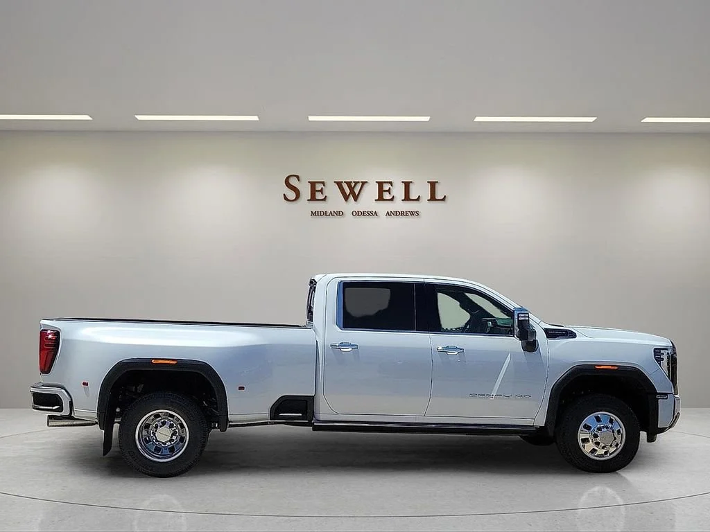 New 2026 Glacier White Tricoat GMC Denali Ultimate DRW image 6