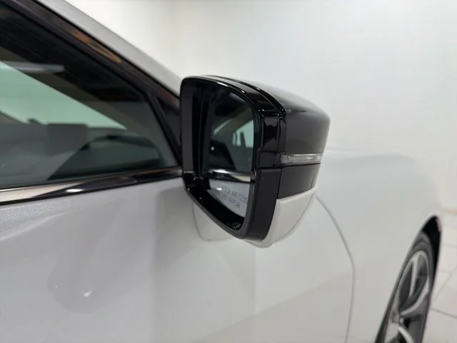 Certified Used 2025 Platinum White Pearl Acura TECH image 26