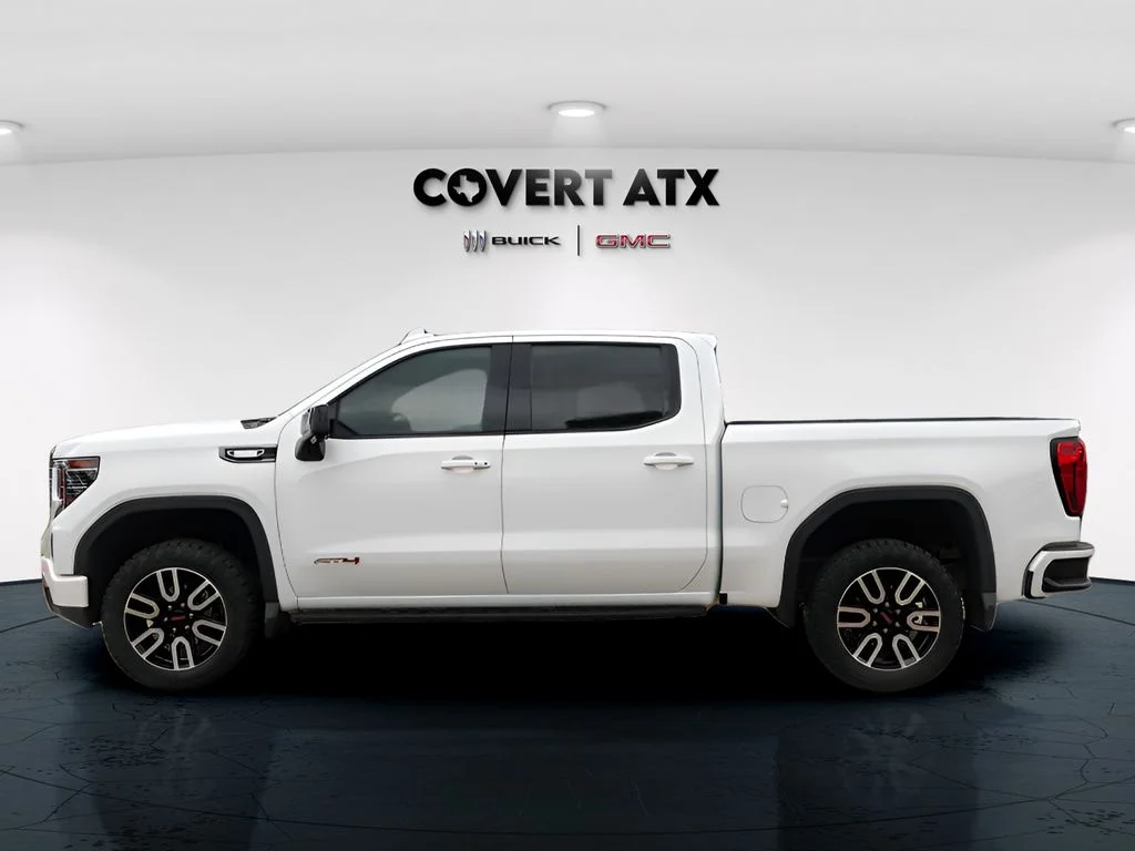 Used 2024 White GMC AT4 image 5