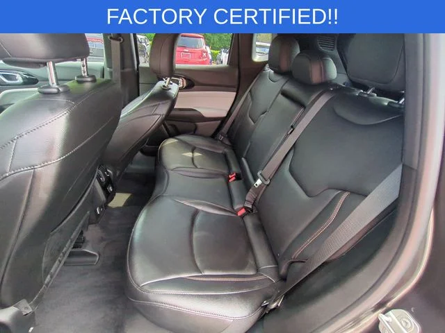 Used 2024  Jeep Limited image 30