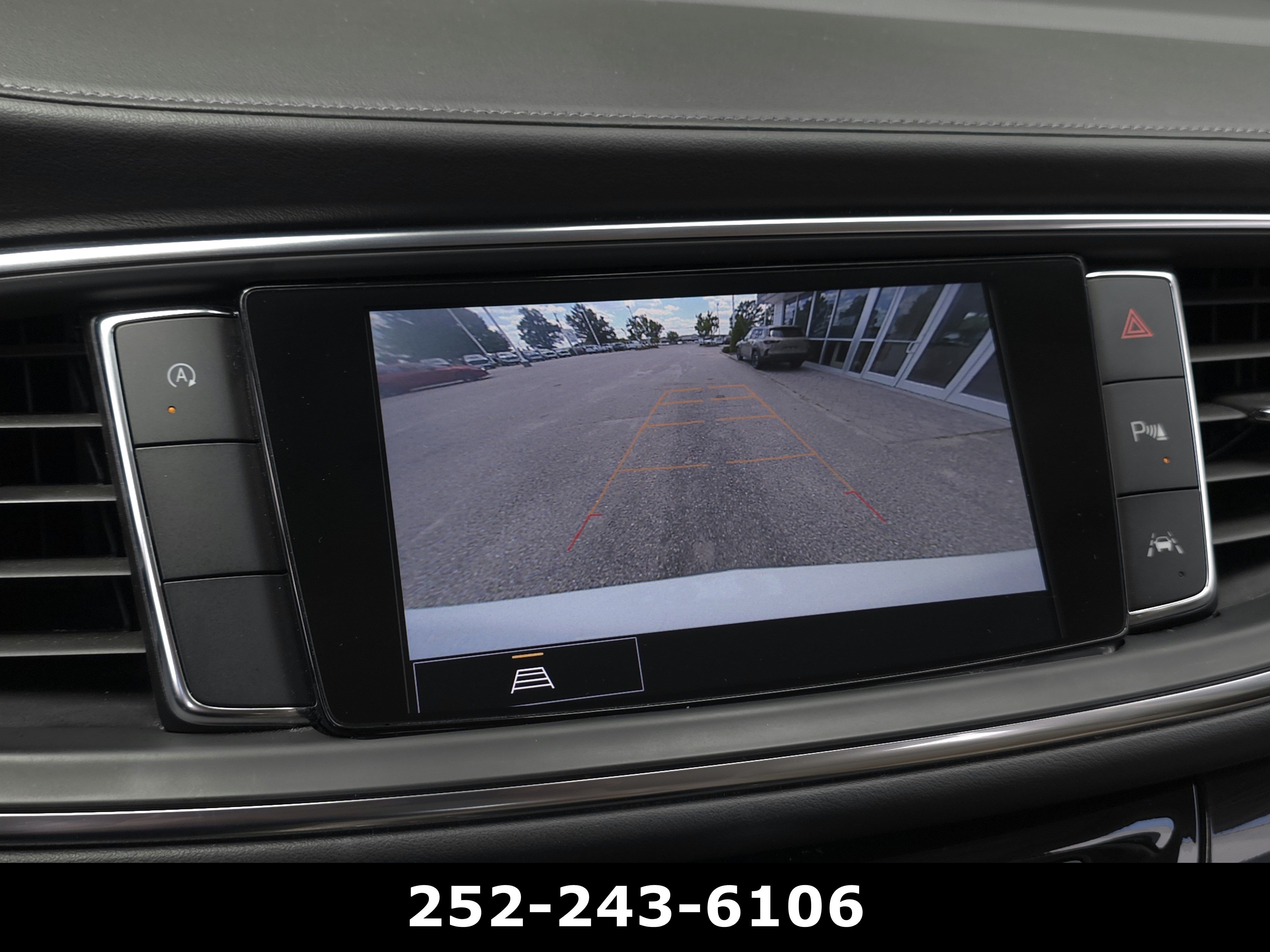 Used 2023 Summit White Buick Essence image 23