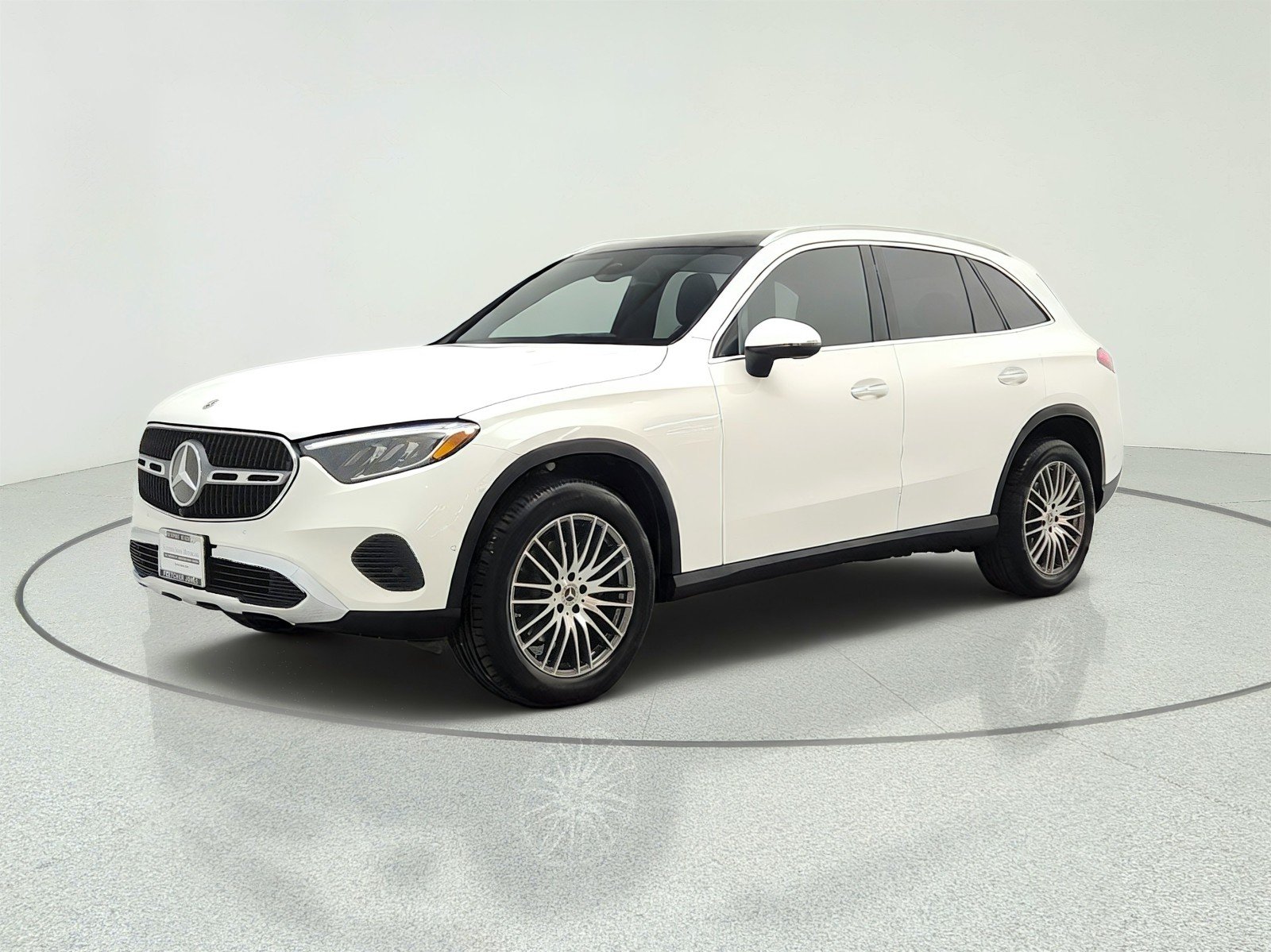 Certified Used 2026 Polar White Mercedes-Benz GLC 300 SUV image 1