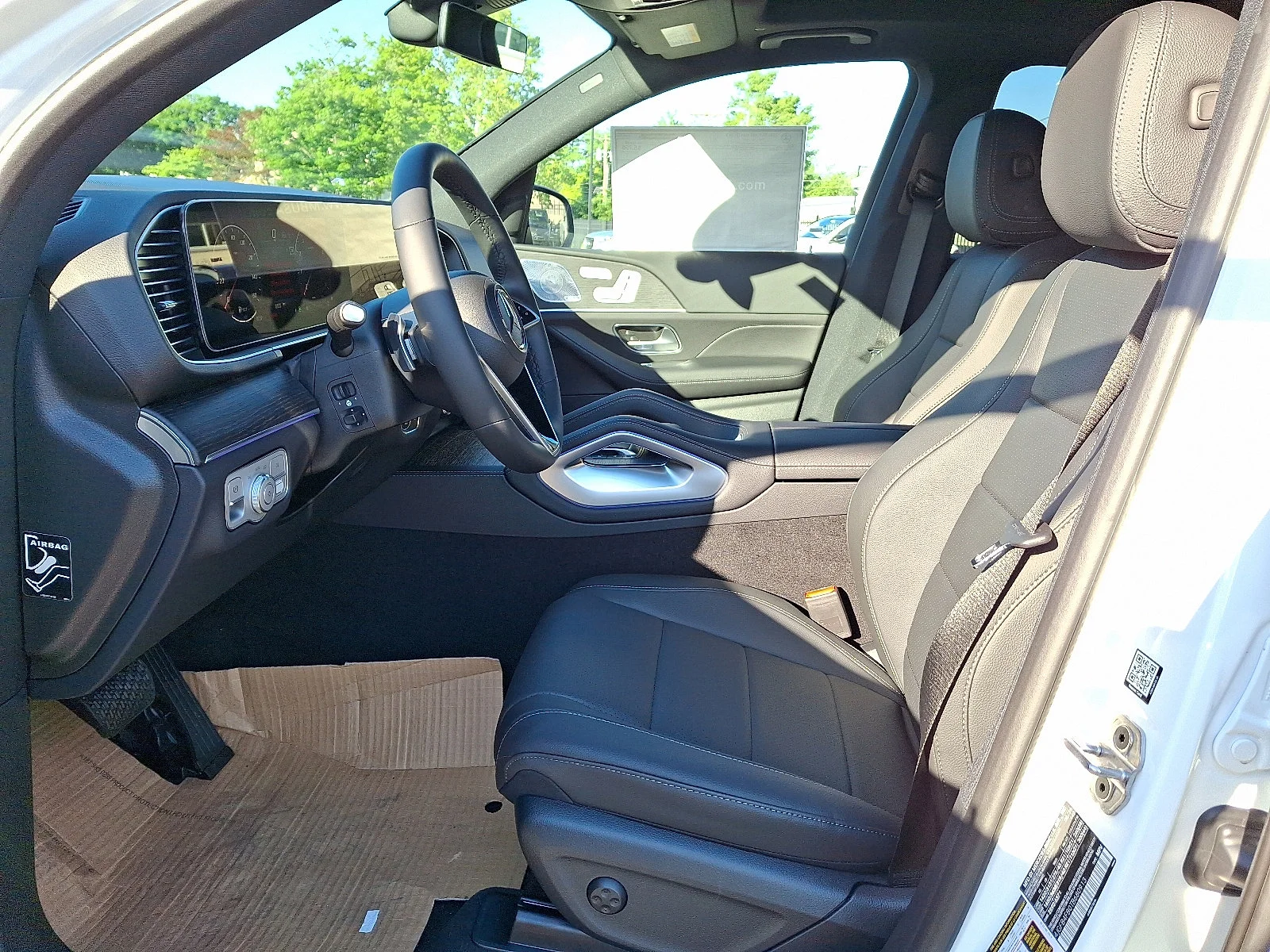 New 2026 Polar White Mercedes-Benz GLE 350 image 8