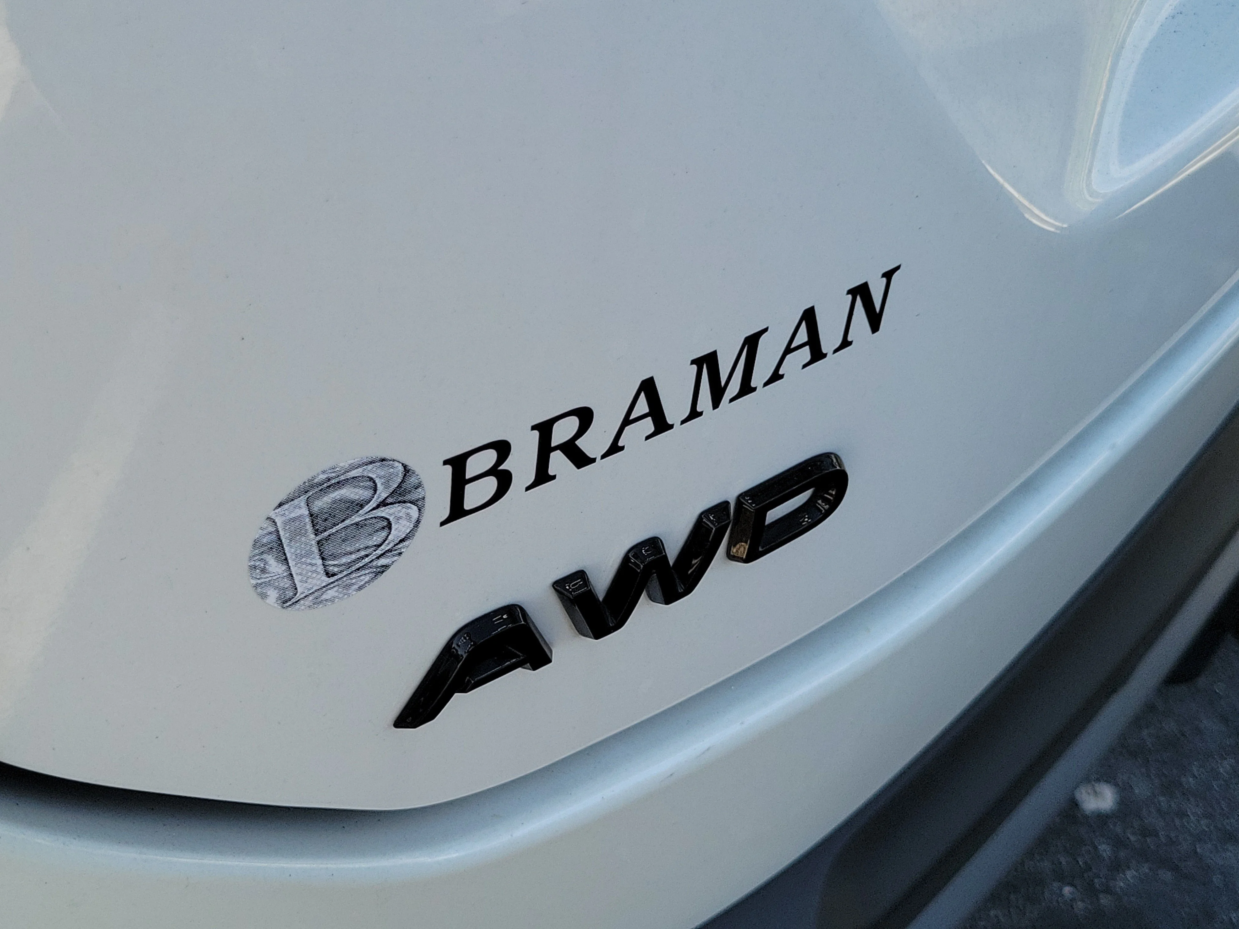 Used 2025 White Honda TrailSport image 5
