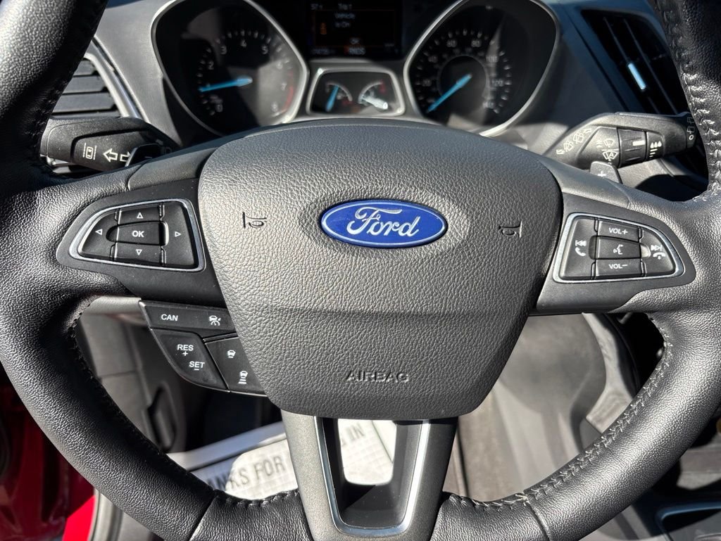 Used 2018 Red Ford Titanium image 25