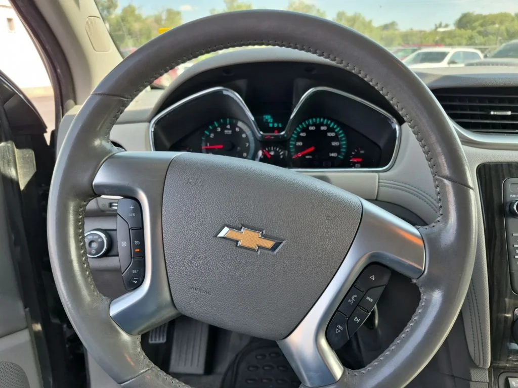 Used 2013 Gray Chevrolet 2LT image 19