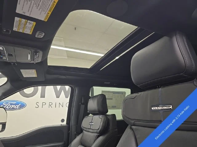 New 2027 Agate Black Metallic Ford F-350® Platinum® image 28