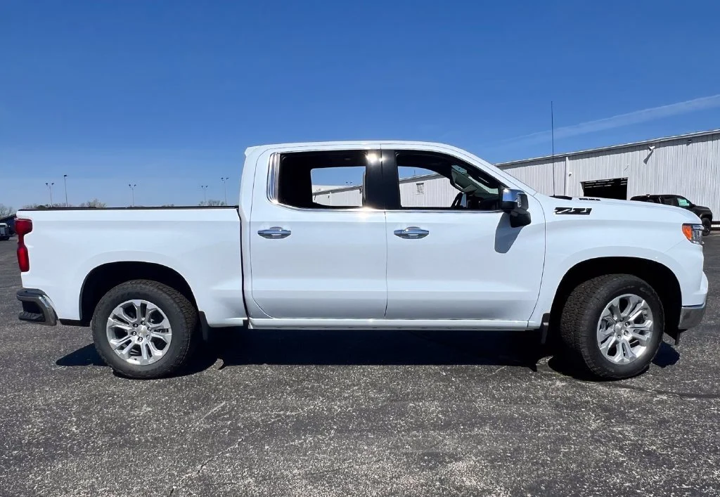 New 2026 Polar White Tricoat Chevrolet LTZ image 2