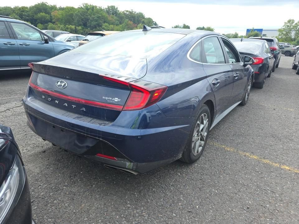 Used 2020 Blue Hyundai SEL image 5