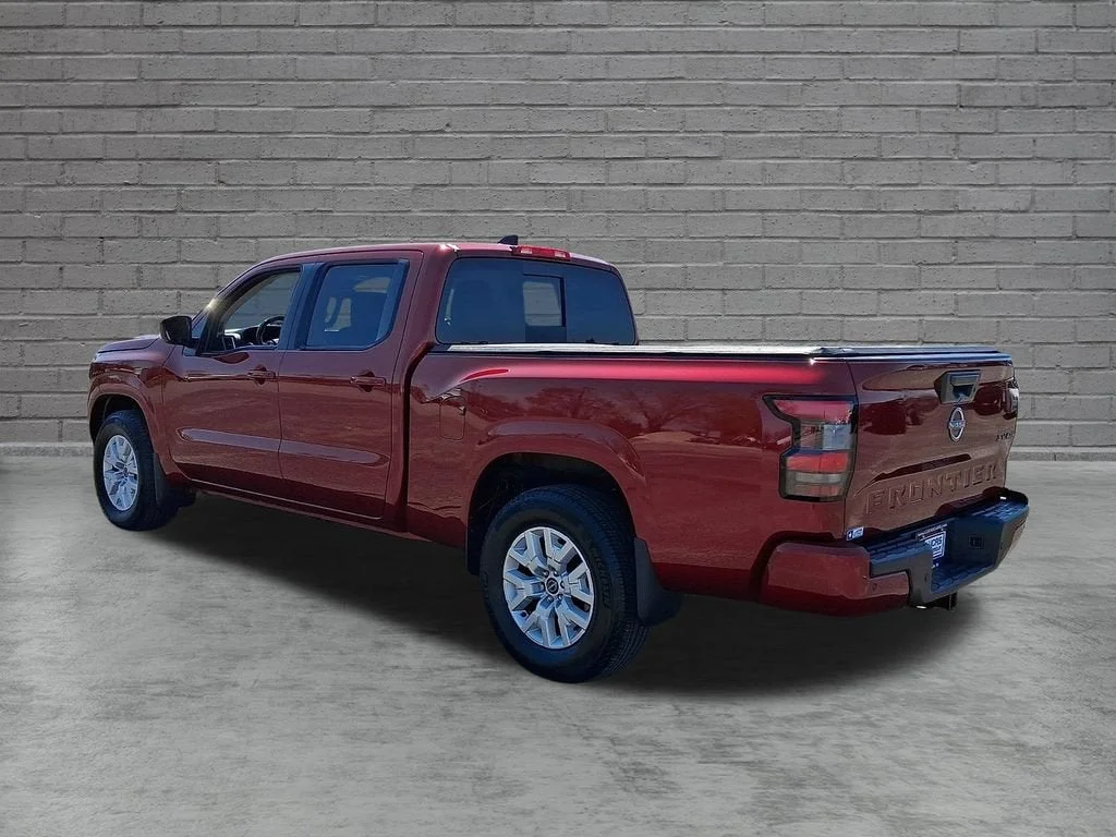 Used 2023 Red Nissan Crew Cab Long Bed SV 4x4 image 37