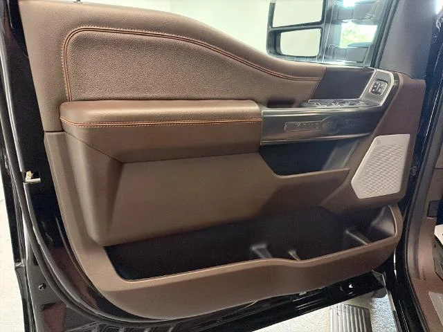 New 2026 Agate Black Metallic Ford F-350® King Ranch® image 31