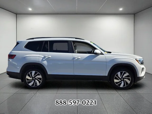 Certified Used 2024 Pure White Volkswagen 2.0T SE W/TECHNOLOGY image 6