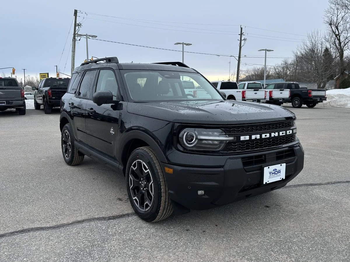 New 2026 Black Ford Outer Banks image 3