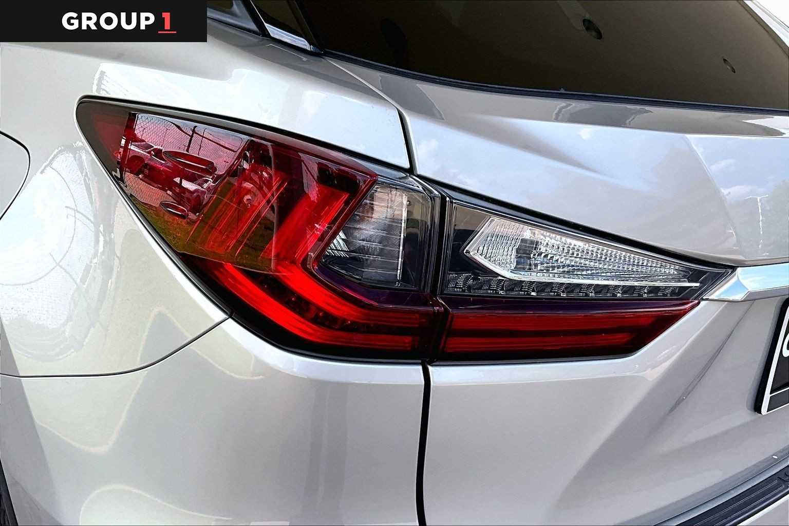 Certified Used 2020 Moonbeam Beige Metallic Lexus  image 26