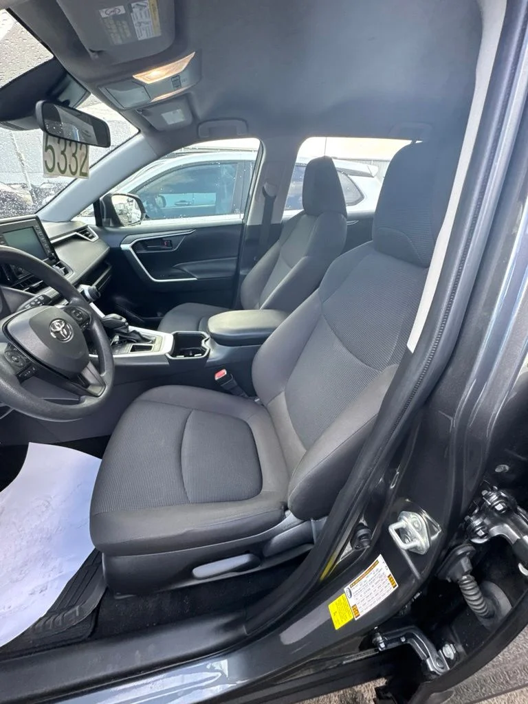 Used 2022 Gray Toyota LE image 9