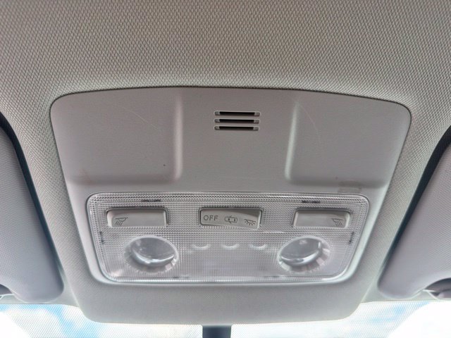 Used 2015 Black Toyota LE image 19