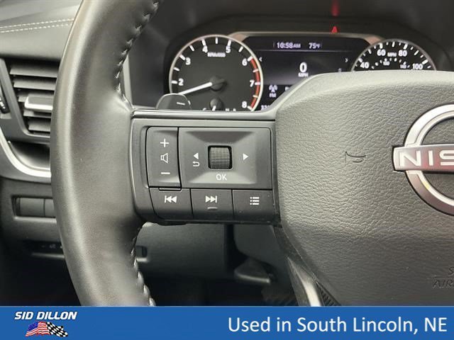 Used 2025 Deep Ocean Blue Pearl Nissan SV image 9