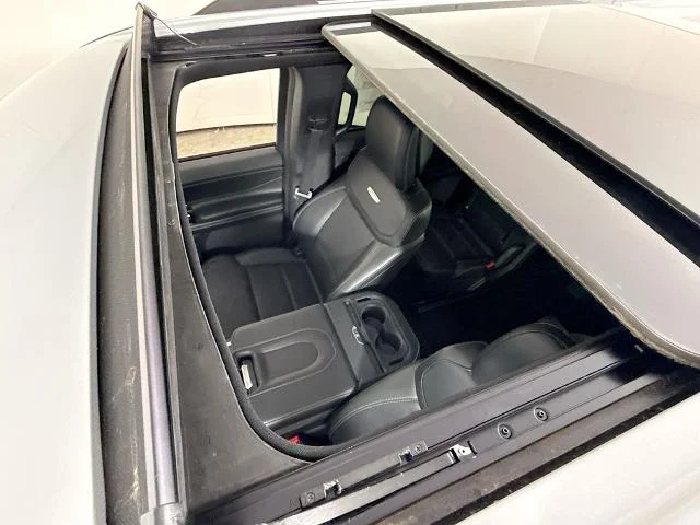 New 2026 Space Silver Metallic Ford MAX Platinum® image 58