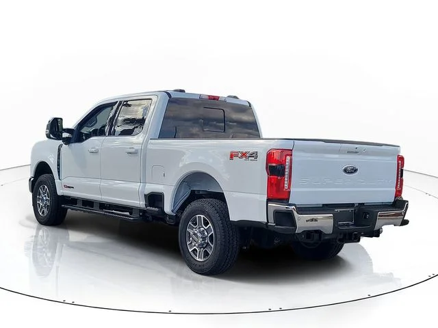 New 2026 Oxford White Ford Lariat image 7