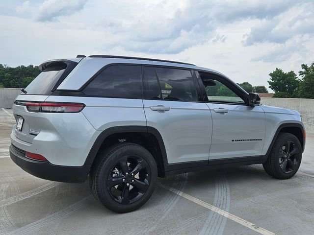 2025 Jeep Grand Cherokee Limited - Photo 13