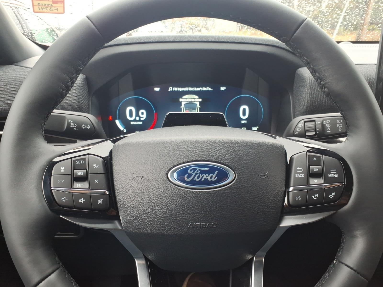 New 2026 Star White Metallic Tri-Coat Ford Platinum™ image 27