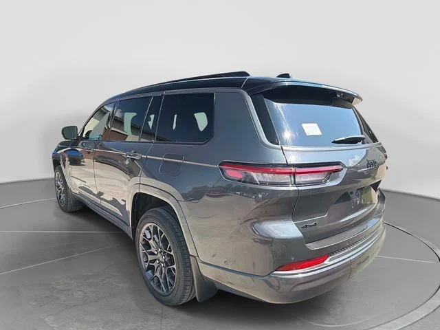 New 2026 Baltic Gray Metallic Clear-Coat Exterior Paint Jeep Summit image 6