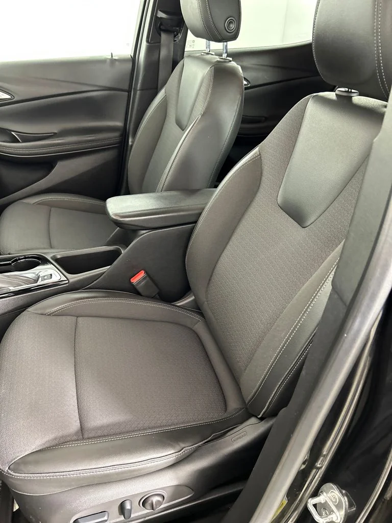 Used 2023 Black Buick Preferred image 12