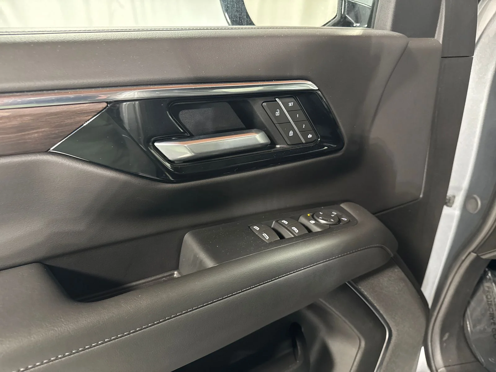 Used 2025 Gray Chevrolet LT image 16