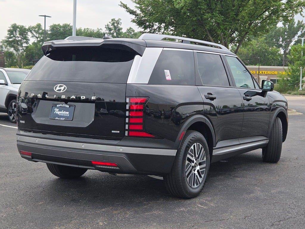 New 2026 Black Hyundai SEL 8P image 12