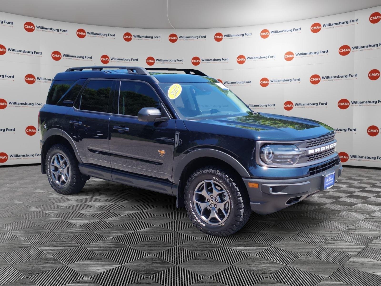 Used 2023 Alto Blue Metallic Tinted Clearcoat Ford Badlands image 7