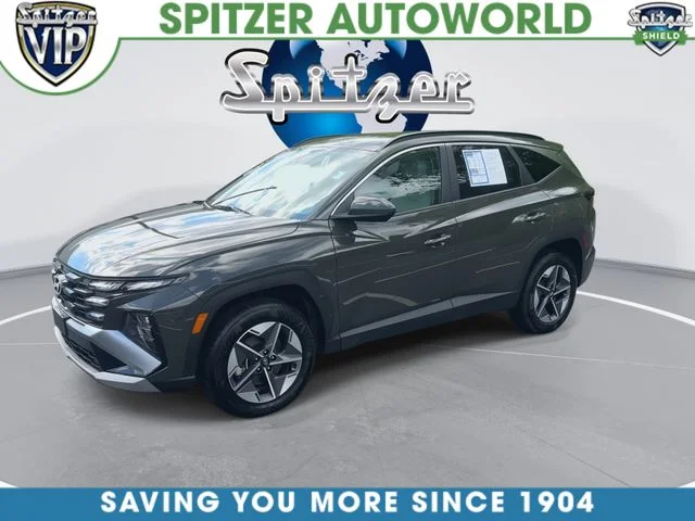 Used 2025 Green Hyundai SEL image 5