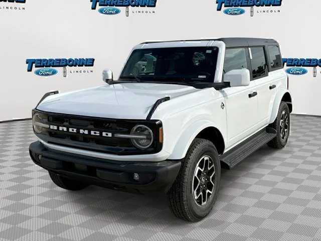 2026 Ford Bronco Outer Banks®