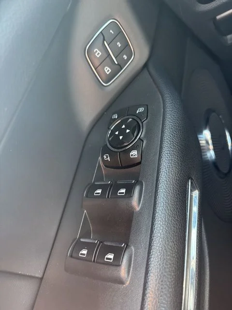 2023 Ford Expedition XLT - Photo 16