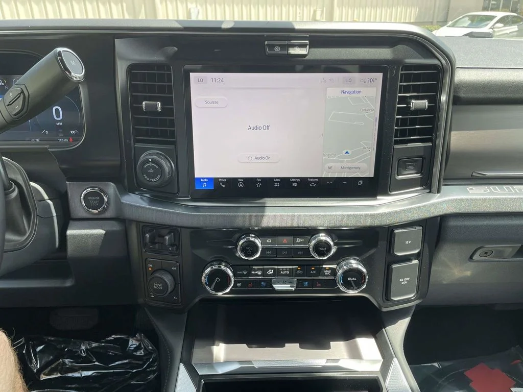 New 2026 Carbonized Gray Metallic Ford Platinum image 22