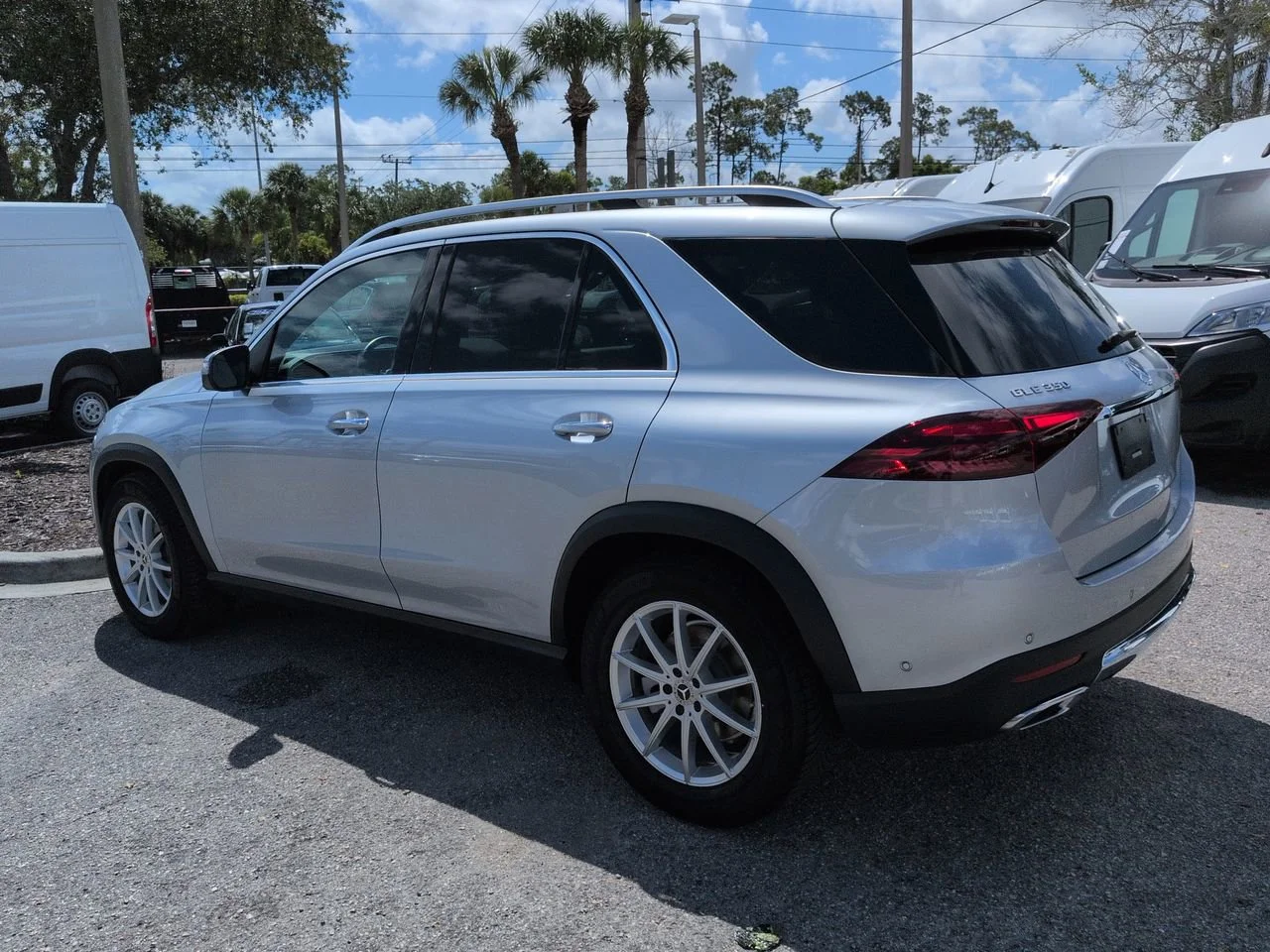 Used 2025 Selenite Gray Metallic Mercedes-Benz GLE 350 image 7