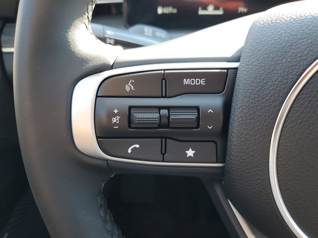 2026 Kia K5 EX - Photo 26