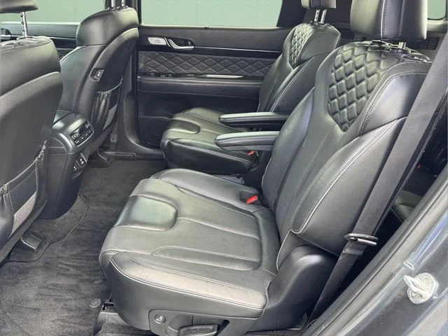 Used 2020 Gray Hyundai Limited image 10