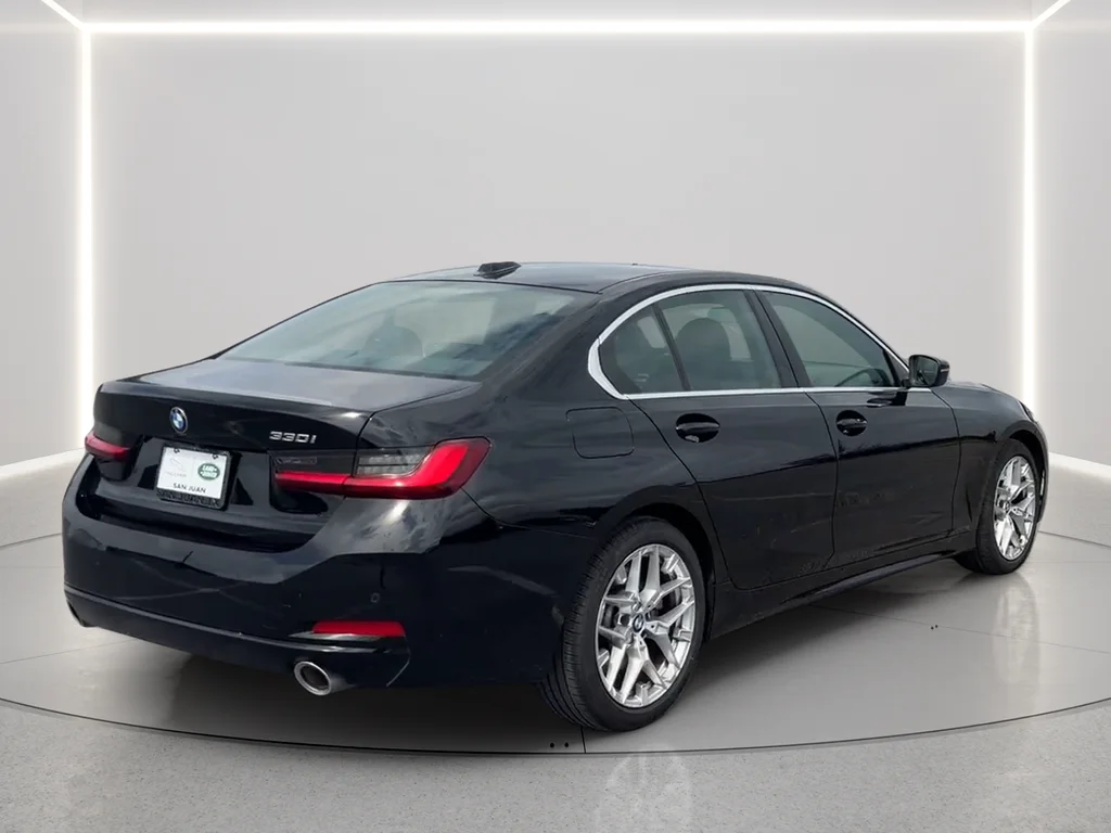 Used 2025 Black BMW 330i image 5