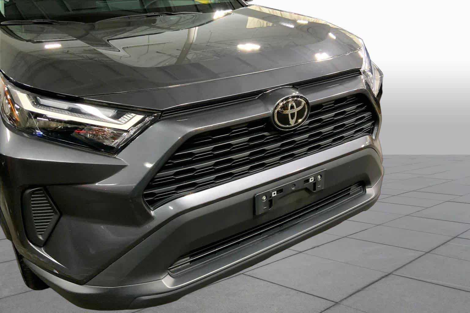 Used 2023 Magnetic Gray Metallic Toyota XLE image 30