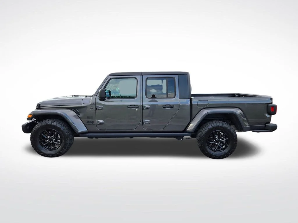 Certified Used 2023 Gray Jeep Sport S image 9
