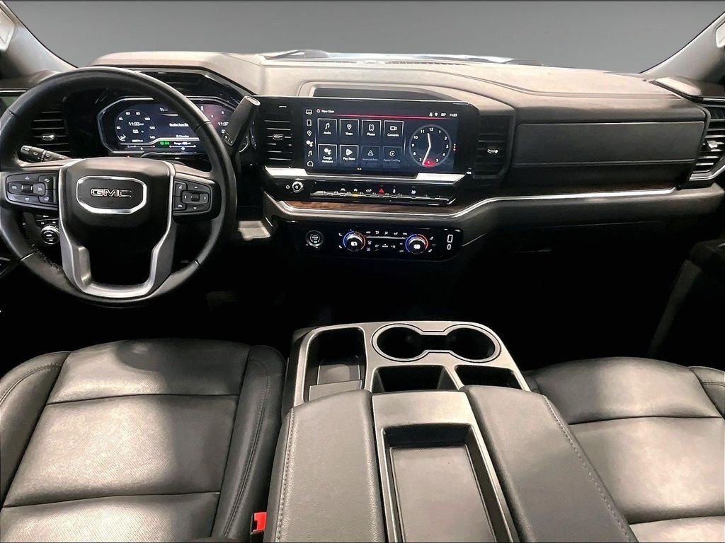 Used 2024 Black GMC SLT image 17