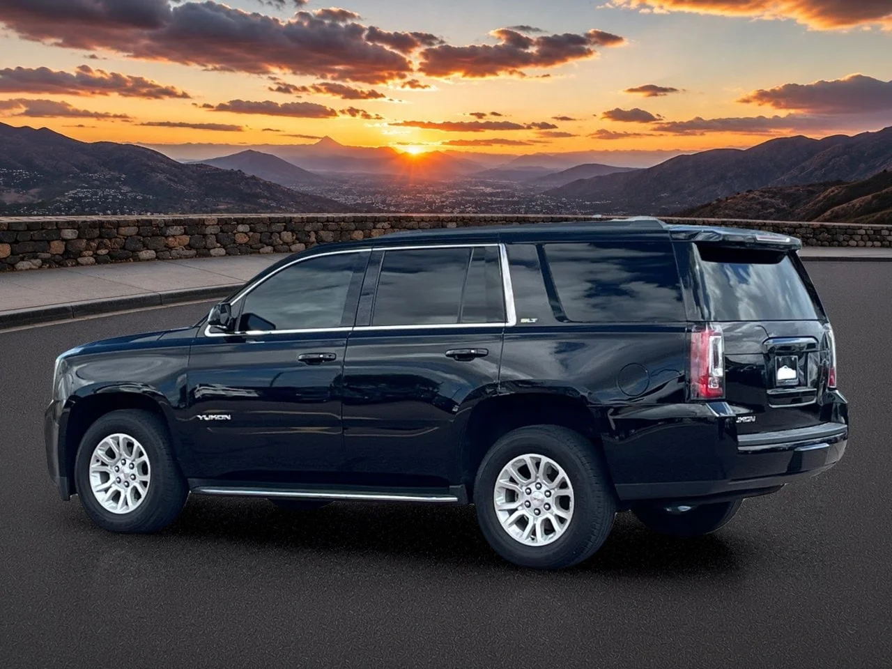 Used 2020 Onyx Black GMC SLT image 4
