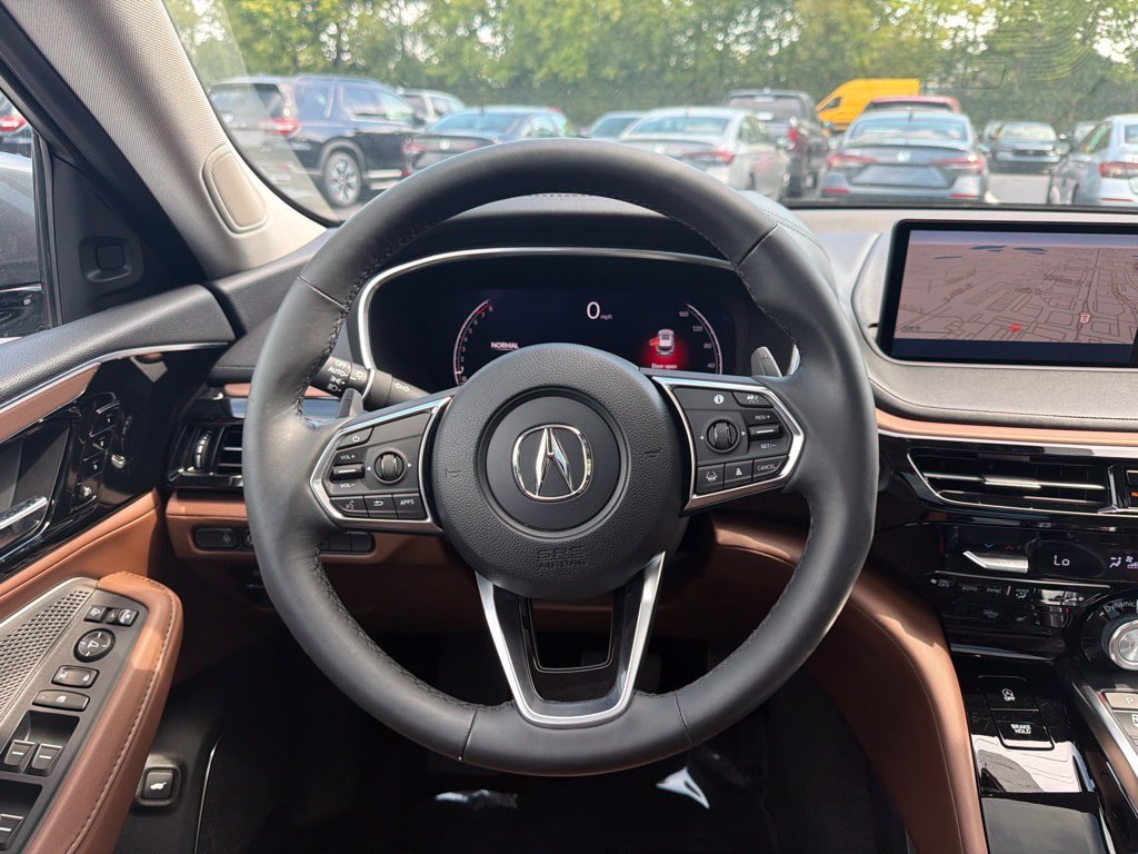 Used 2024 Majestic Black Pearl Acura Technology image 13