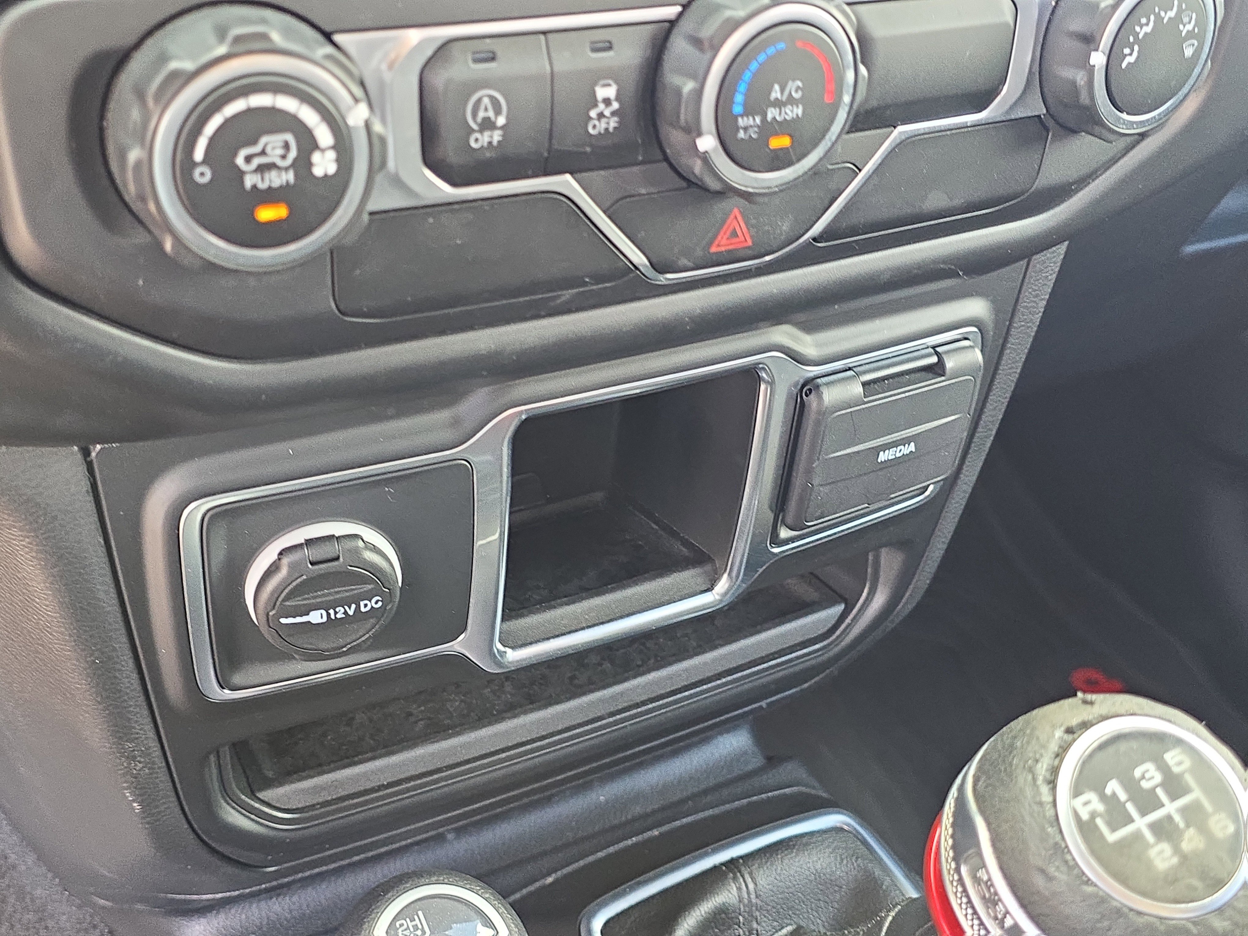 2021 Jeep Wrangler Sport - Photo 23