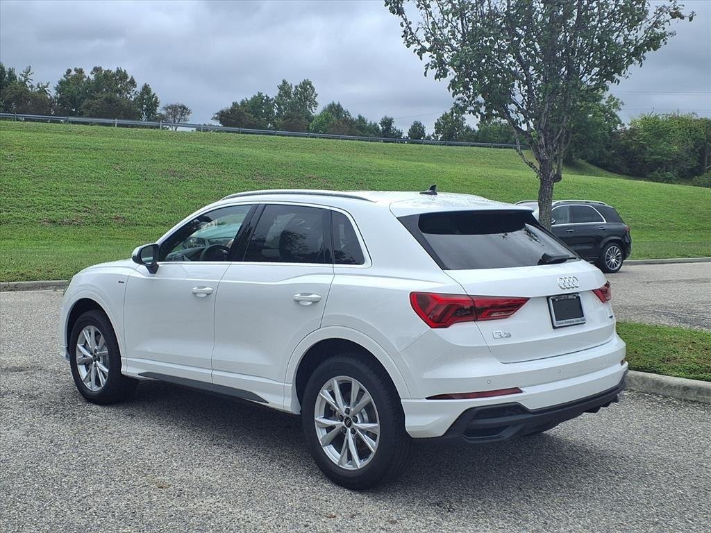 Used 2025 Arkona White Audi S line Premium image 6