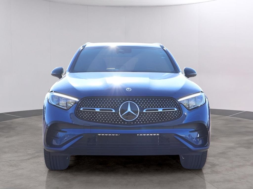 Used 2026 Starling Blue Metallic Mercedes-Benz GLC 300 image 2