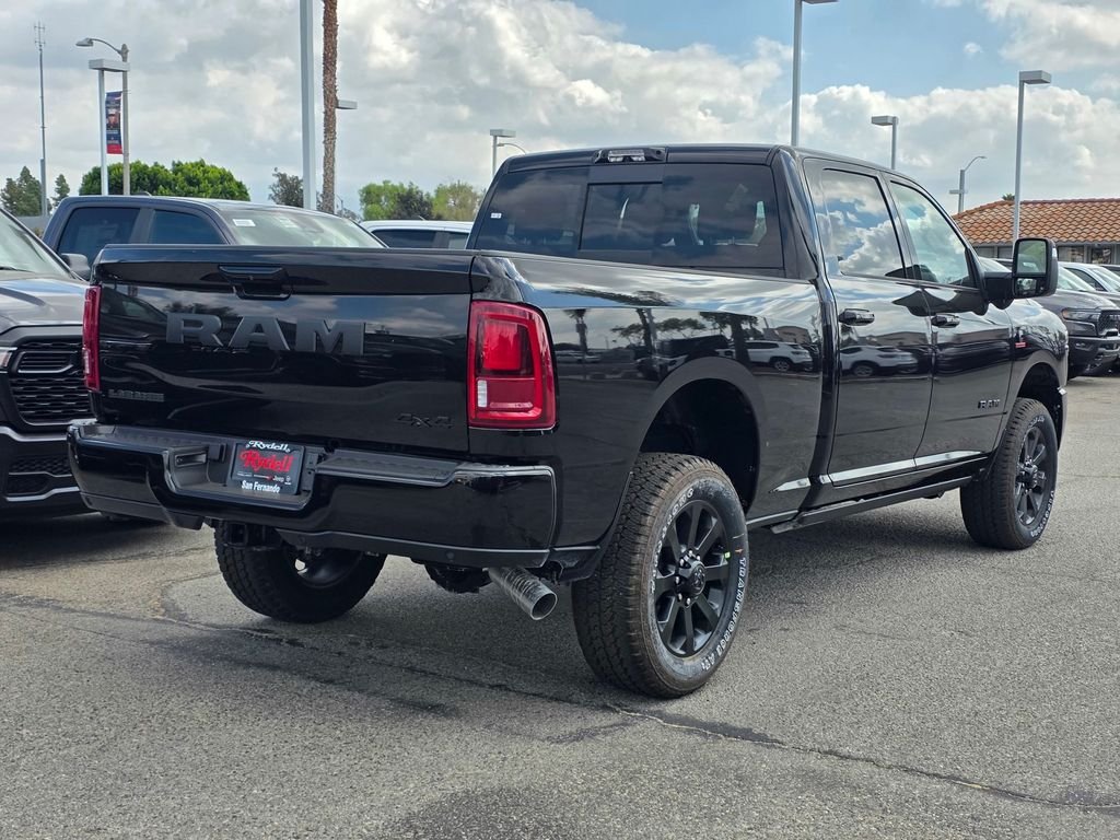 New 2026 Diamond Black Crystal Pearl-Coat Exterior Paint RAM Laramie image 4